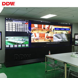 55&quot; panneau visuel multi commercial d'atterrisseur de mur de télévision en circuit fermé fixé au mur la vitesse de régénération 60 hertz